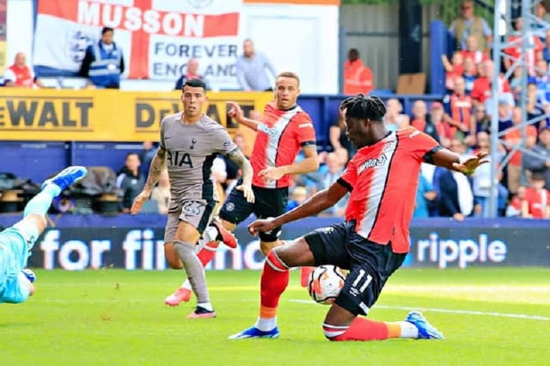 Nhận định Tottenham vs Luton vòng 30 EPL - Dự đoán kết quả 8 Dự đoán từ chuyên gia