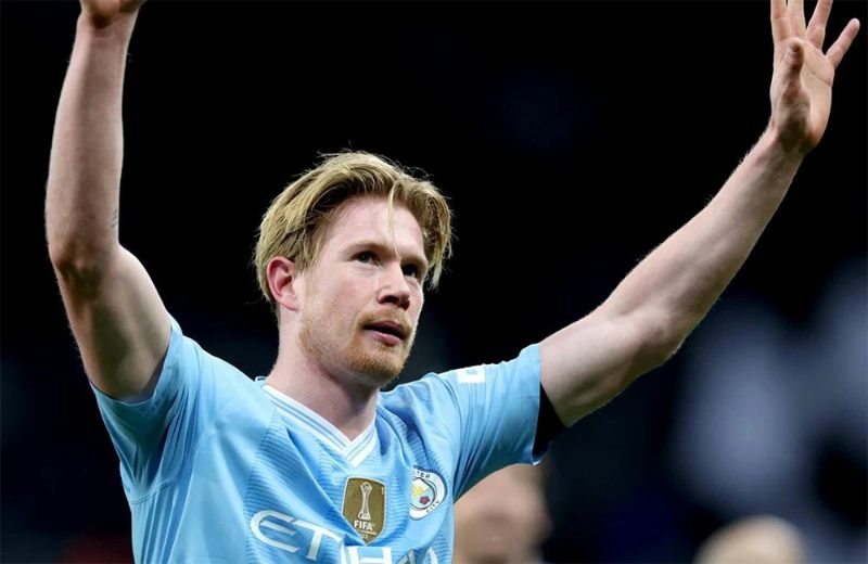 Tin ngắn bóng đá ngày 13/4: Arsenal muốn chiêu mộ Camavinga. Luis Diaz "làm khó" Liverpool 6 Al Nassr muốn mua đứt De Bruyne với giá 100 triệu EURO