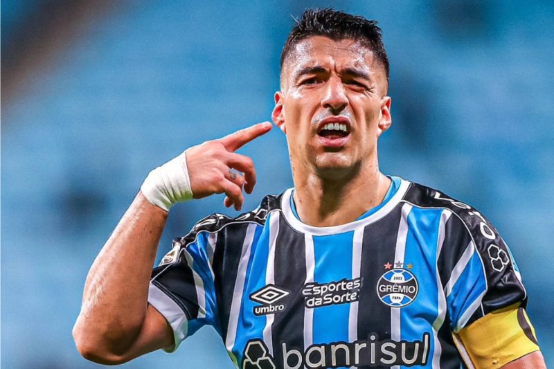 Tin ngắn bóng đá ngày 4-4: Kylian Mbappe muốn về Liverpool 2 Luis Suarez chia sẻ Inter Miami vẫn đấu tốt nếu không có Messi