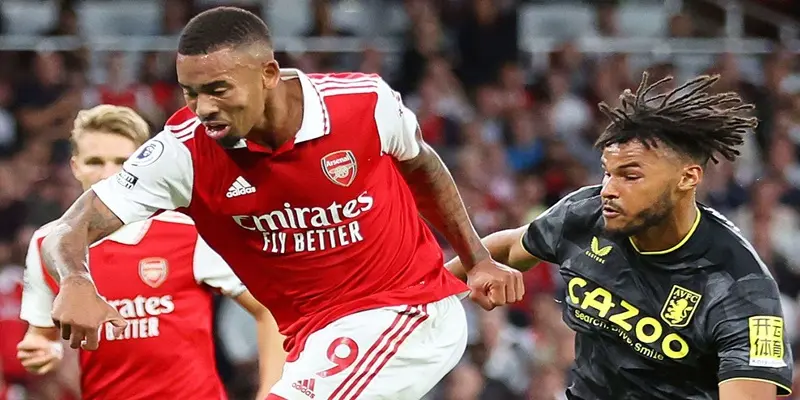 Nhận định Arsenal vs Aston Villa vòng 33 EPL - Dự đoán kết quả 4 Dự đoán của chuyên gia Vaoroi Tv, Arsenal sẽ không dễ để có 3 điểm ở trận tới nhưng lợi thế sân nhà sẽ giúp họ đạt được điều này