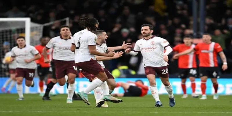 Nhận định Man City vs Luton Town vòng 33 EPL - Dự đoán kết quả 4 Dự đoán của chuyên gia Vaoroi Tv, Man City sẽ có chiến thắng cực kỳ dễ dàng trước Luton