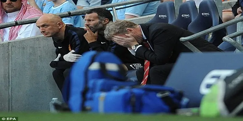 Tin ngắn bóng đá ngày 06/5: Man Utd phải chiều theo Sancho; 1 David Moyes lập kỷ lục đáng quên