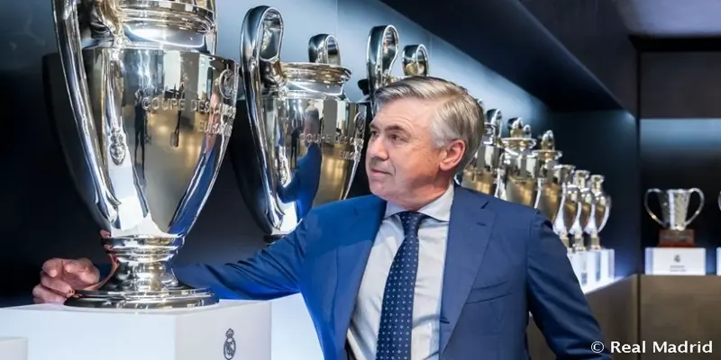 Tin ngắn bóng đá ngày 10/5: PSV không muốn mua đứt Sergino Dest 1 Chỉ có 4 HLV từng đánh bại Ancelotti ở vòng bán kết UCL