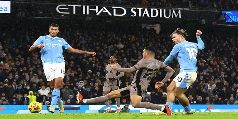 Nhận định Tottenham vs Man City Vòng 34 Ngoại hạng Anh - Dự đoán kết quả 4 Dự đoán của chuyên gia Vaoroi Tv, Man City sẽ vượt qua chướng ngại khó khăn cuối cùng để đặt 1 tay vào chức vô địch NHA mùa này