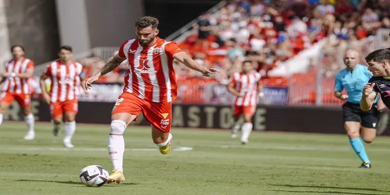 Nhận định Rayo Vallecano vs Almeria vòng 34 La Liga - Dự đoán kết quả 4 Dự đoán của chuyên gia Vaoroi Tv, Almeria với việc đã chắc chắn xuống hạng sẽ không thể làm khó đội chủ nhà trận này
